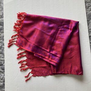 Long Silky scarf - Shades of Red / Purple